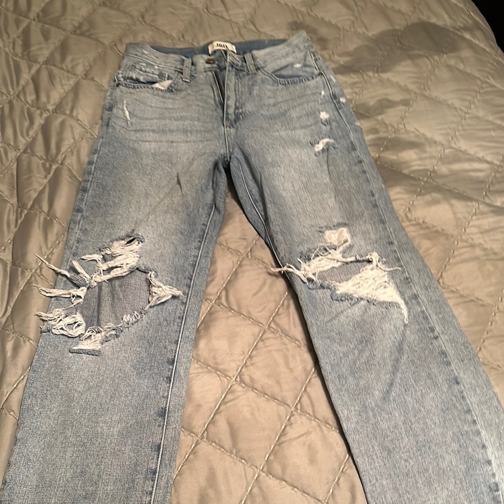 Distressed Light Blue Jeans